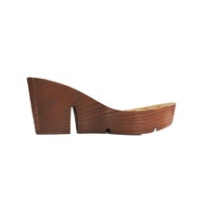 SHOES SOLE